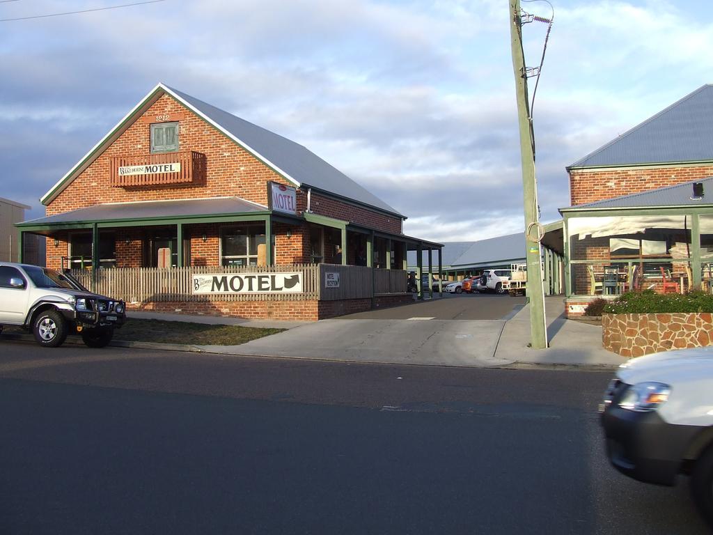 The Bakehouse Motel Goulburn Exterior photo