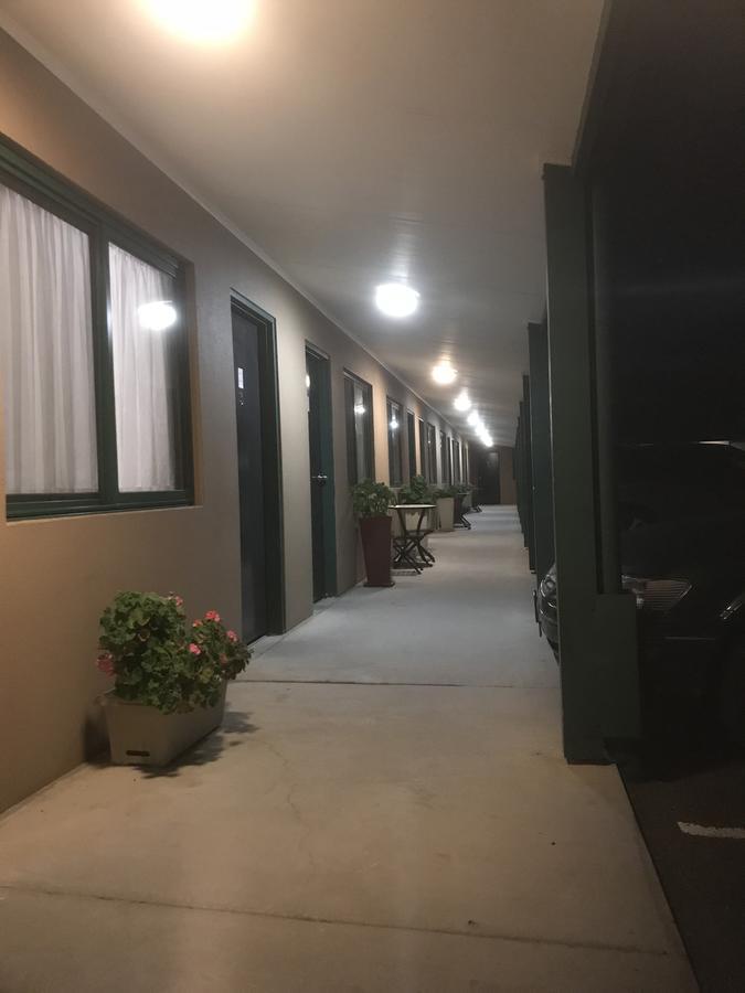 The Bakehouse Motel Goulburn Exterior photo