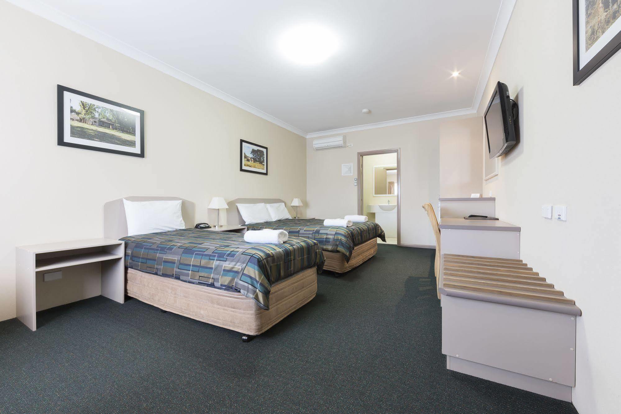 The Bakehouse Motel Goulburn Exterior photo